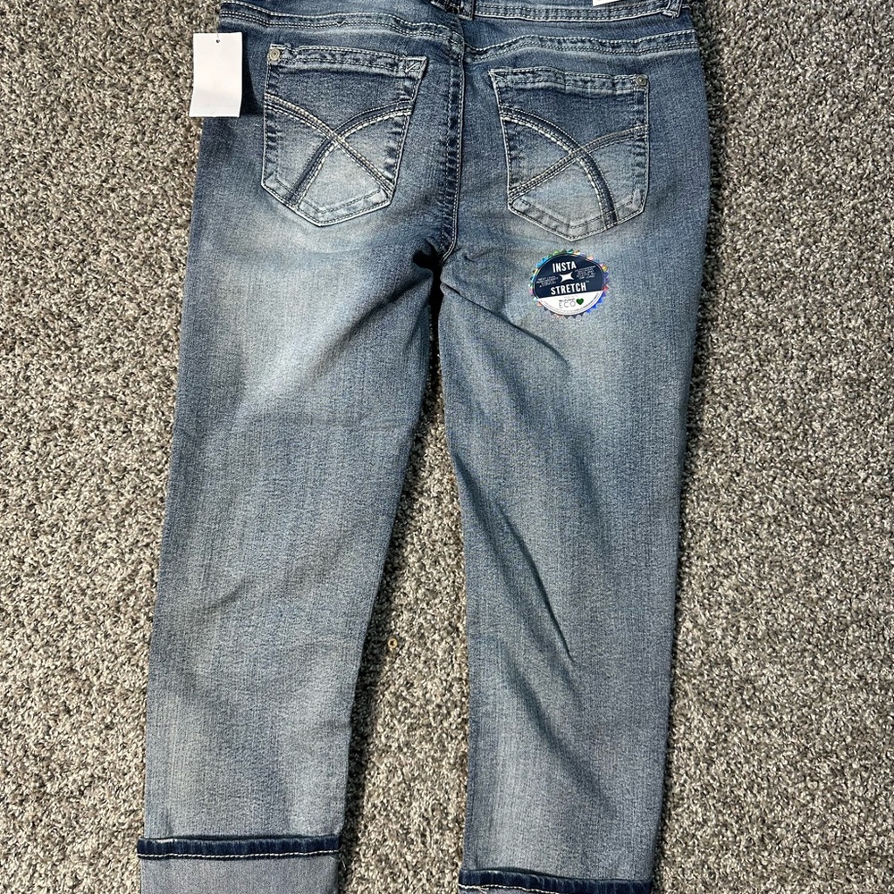NWT juniors Wallflower Lucious curvy cropped jeans SZ 3 - Picture 5 of 9